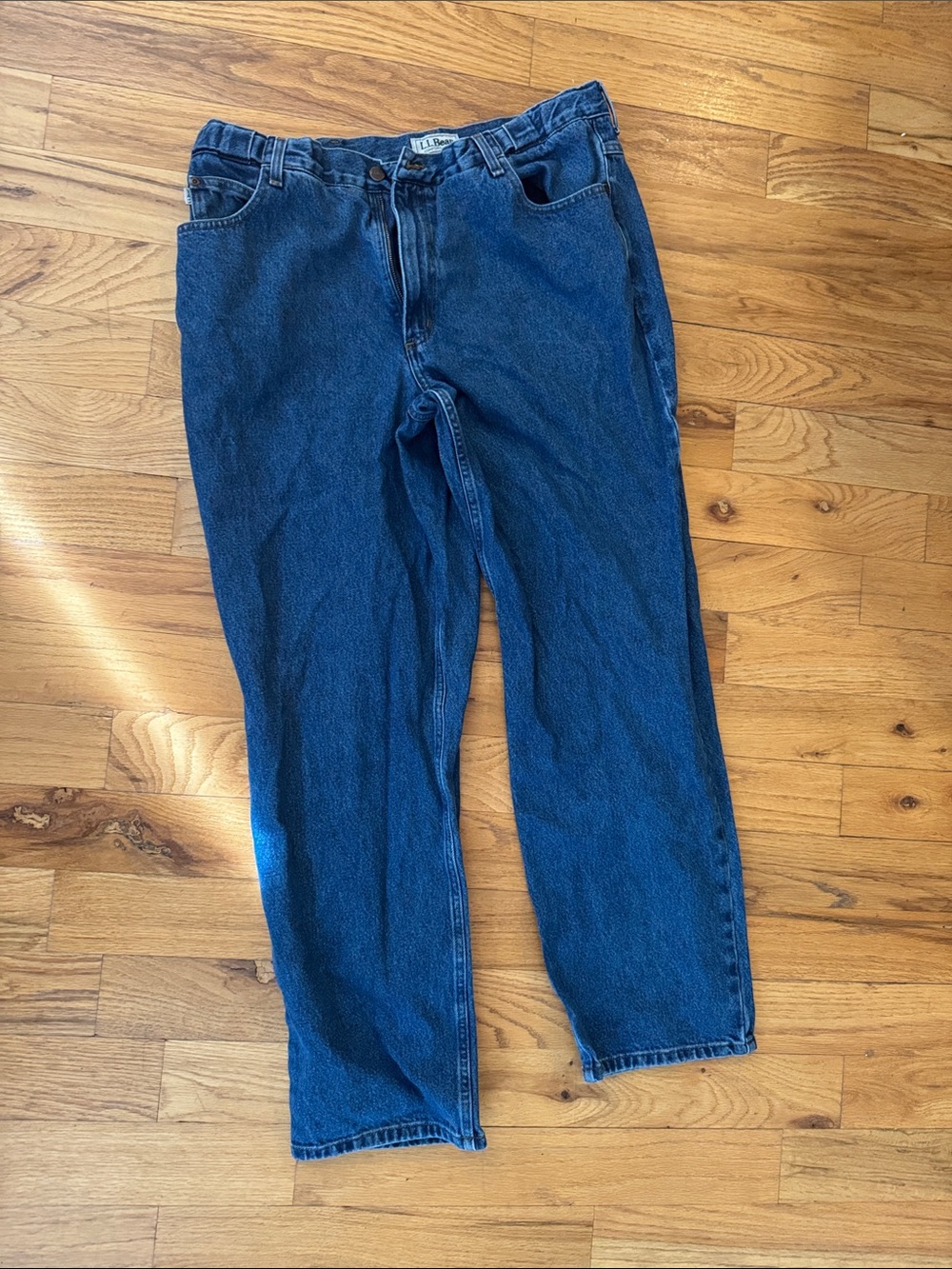 L.L. Bean Men’s Straight Jeans in Dark Blue Denim